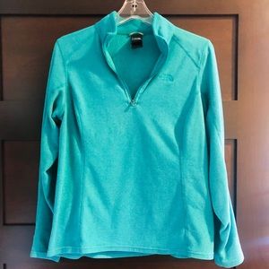North Face 1/4-Zip women’s pullover